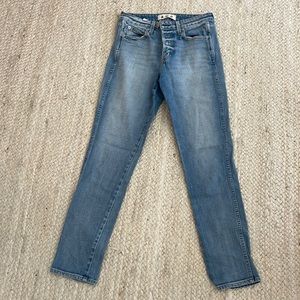 AMO Jeans